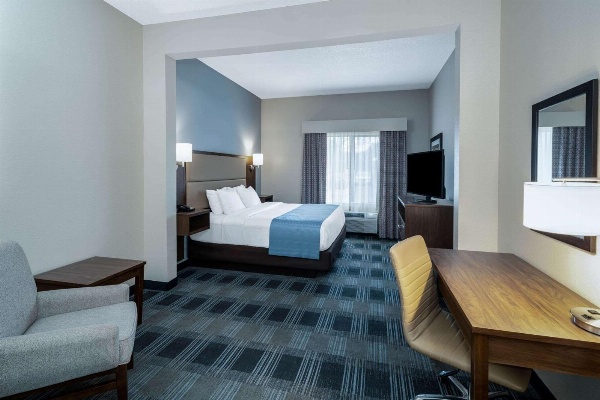 Holiday Inn Express Mobile I 65 image 6